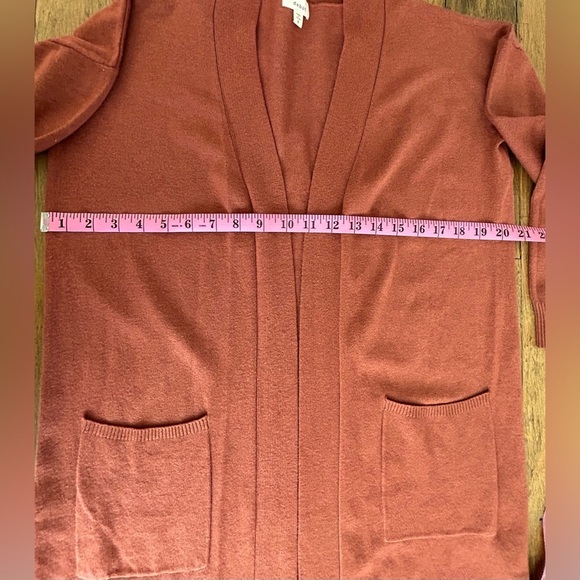 DEBUT Fall Rust Orange Soft cardigan Pockets Side slits Closet Staple Sz S - Picture 8 of 8